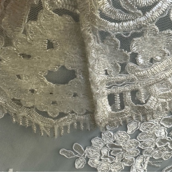 TLC Say Yes to the Prom! Lace Overlay Dress floral Satin blue Size S Pre-loved - Picture 16 of 16